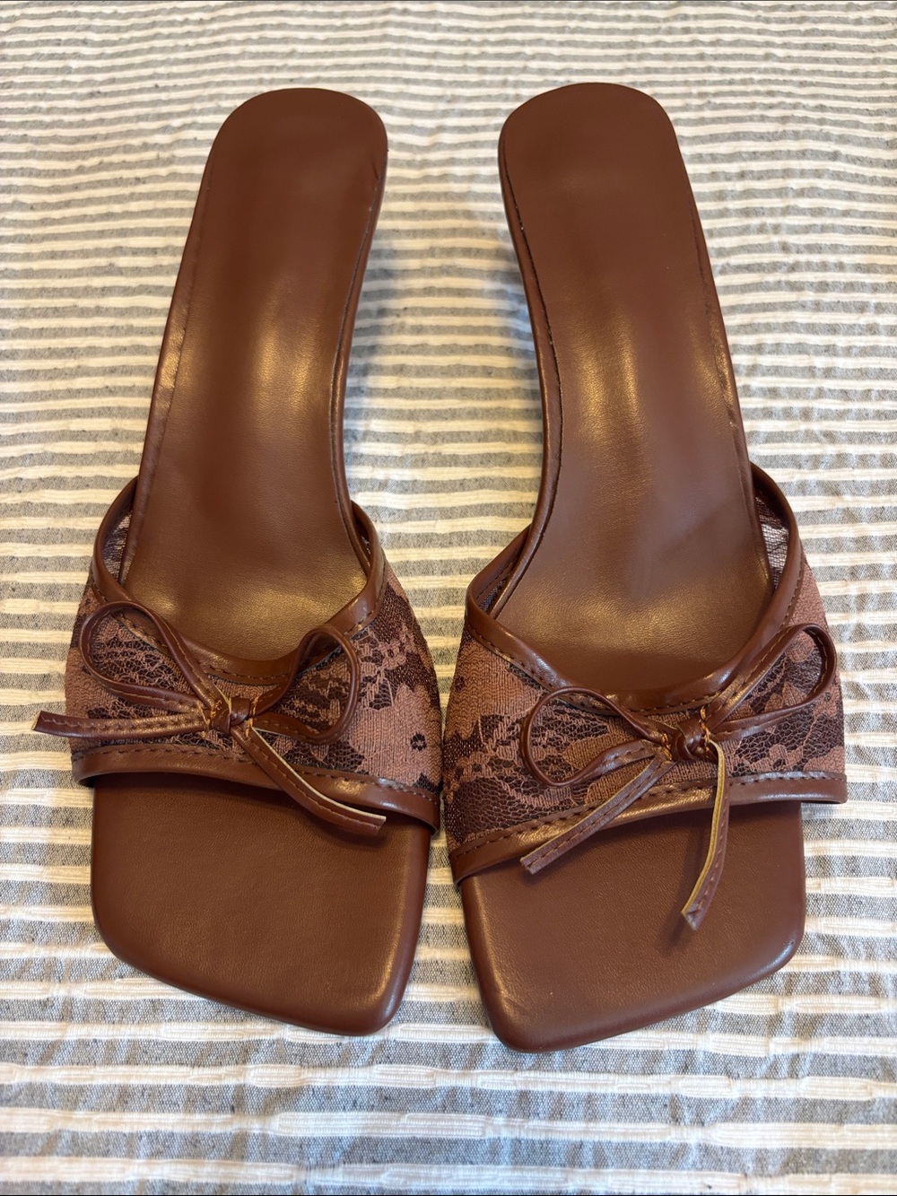 Brown Square-Toe Slide Sandals with Bow Detail
